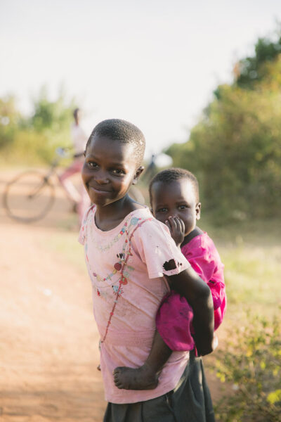 Mass vaccination campaign to protect millions against yellow fever in Angola and Democratic Republic of the Congo